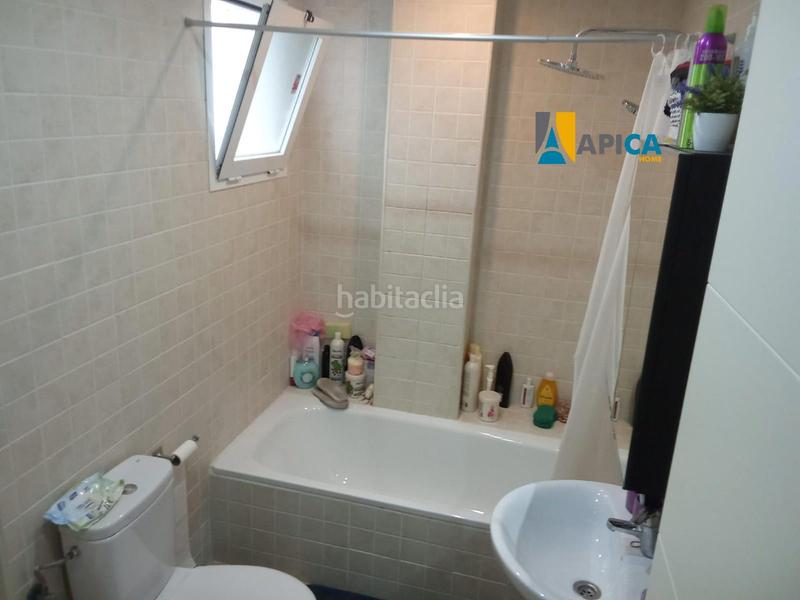 Foto cdd00e10-0537-4e58-99c9-4b8ca22fadf6. Duplex with parking in El Rinconcillo Algeciras