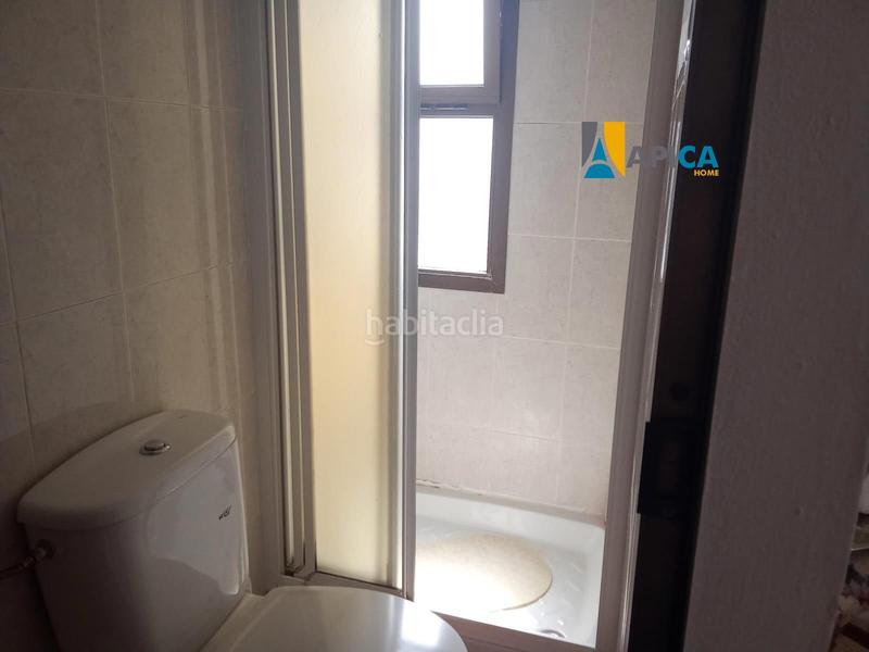Foto a8443dcf-e1e7-4a33-952c-22d9c72351ce. Piso , piso y hostal en zona tranquila y privilegiada. en San Roque