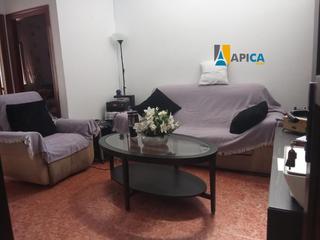 Appartamento in Taraguilla-Estación. San roque, piso y hostal en zona tranquila y privilegiada.