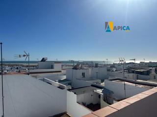 Appartamento in Conil. Piso en venta  en conil de la frontera, zona la chanquilla.