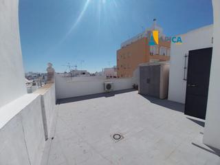 Casa a Centro Ciudad. Casa en san fernado con 45 m de terraza en la magdalena.