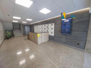 Geschäftsraum in Paseo Marítimo - San José - La Laguna. Tres oficinas independientes en venta en cádiz.