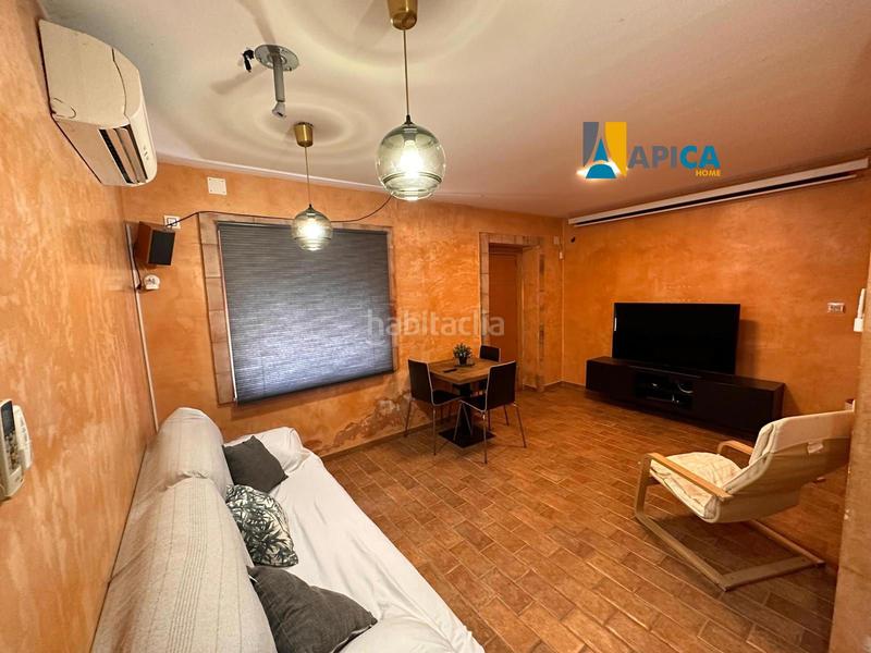 Foto fc7cbe76-0708-4f2d-b926-c4a099102389. Pis a Barbate Barbate