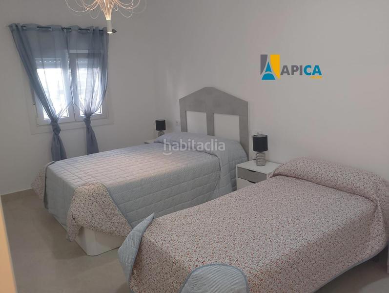 Foto bb0438fc-00d6-46b8-afac-e54e3bdced09. Piso  en 1 línea de playa. . en Barbate Barbate