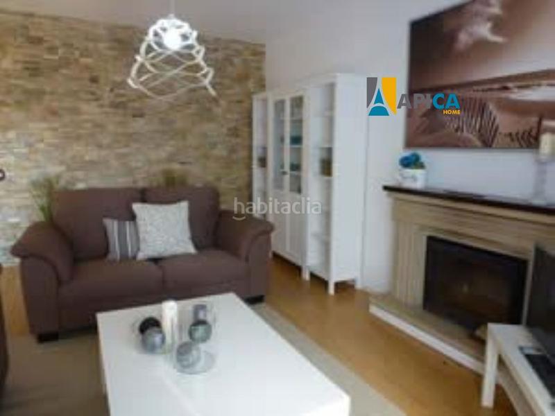 Foto f54cc201-3587-48dd-b21c-c8050e6ac6b3. Chalet avec parking piscine dans Los Gallos Chiclana de la Frontera