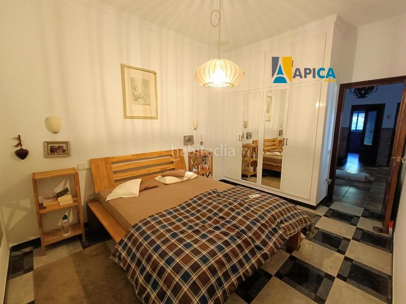 Foto 2d5f7e1d-b7a9-44c0-b58a-1c8c9da16931. Chalet con riscaldamento parcheggio piscina in Las Lagunas - Campano Chiclana de la Frontera