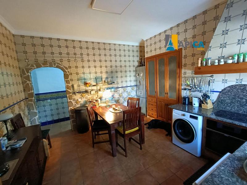 Foto 3a39495e-a9a9-42a3-8780-cc7d1b921b55. Chalet con riscaldamento parcheggio piscina in Las Lagunas - Campano Chiclana de la Frontera