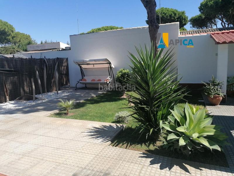 Foto 42b1b5c1-5326-4ee0-add9-616afbe0ff15. Chalet con riscaldamento parcheggio piscina in Las Lagunas - Campano Chiclana de la Frontera