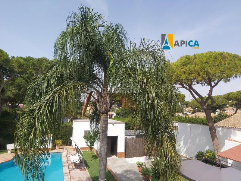 Foto f403c30d-5087-4705-bf45-41a05a0109e9. Chalet con riscaldamento parcheggio piscina in Las Lagunas - Campano Chiclana de la Frontera