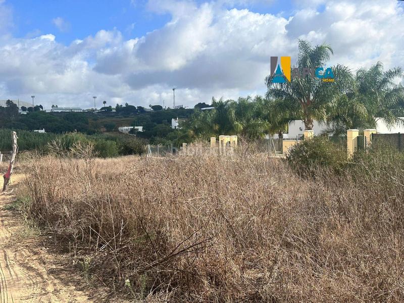 Foto 6d24983c-6311-4625-924c-a165ee611572. Finca rústica parcela rústica segregada de 1793m2 en la zona de el soto en Barbate