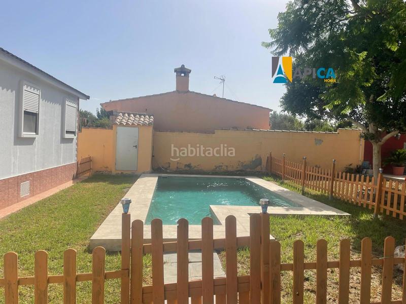 Foto b2b5a392-299f-4b19-a1ee-8c5065a9b076. Chalet mit pool in Pelagatos - Pago del Humo Chiclana de la Frontera
