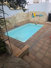 Location Maison jumelée à San Bernabé. San bernabé. solo funcionarios.