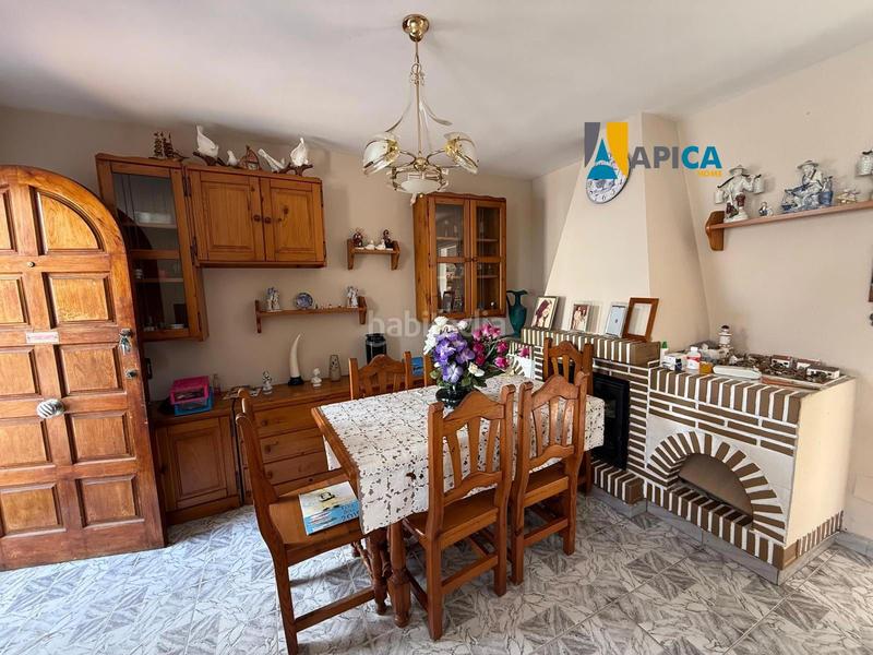 Foto 0871c44d-565e-4afa-915b-9743564a8567. Semi detached house with parking in San García Algeciras