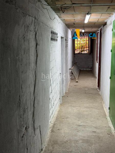 Foto efabc082-afcf-486d-b903-86ad68936d8d. Semi detached house with parking in San García Algeciras