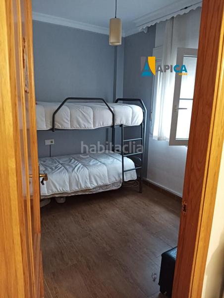 Foto 1c949aa2-29f2-4617-af1d-cf5b41e92e87. Maison jumelée dans Población de Arroyo