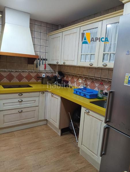 Foto 2d3e1a20-0e63-4ee8-a3aa-e1f96d46eed4. Maison jumelée dans Población de Arroyo