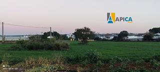 Maison à Barrio Nuevo. Parcela rústica con construcción en barrio nuevo. conil de la fr