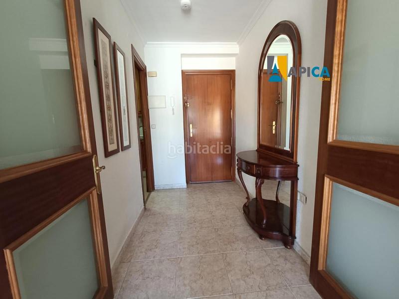 Foto 4237a5a8-fbb1-4ec2-b272-f421fe5de675. Appartement avec parking dans Bajadilla - Fuente Nueva Algeciras