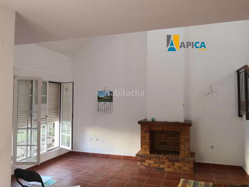 Foto 10caa107-774e-4b21-bde8-69975e6aabc2. Semi detached house with pool in Benalup