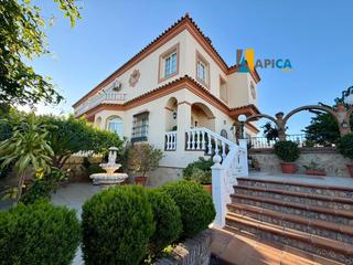 Xalet a Centro-San Felipe-Huerta Fava. Se vende chalet independiente zona santa margarita la linea de l