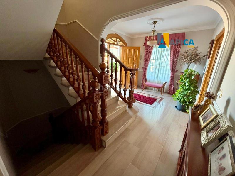 Foto 13cd2cde-e507-48a2-a7c9-91c09327e19c. Chalet avec chauffage parking piscine dans Centro-San Felipe-Huerta Fava Línea de la Concepción (La)