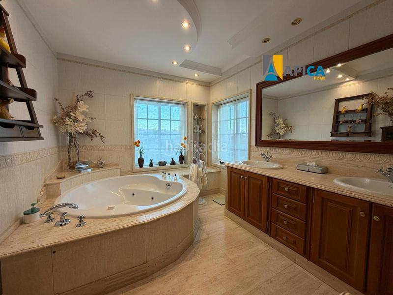 Foto 1974387e-7b5e-4522-8d38-1083d8112288. Chalet avec chauffage parking piscine dans Centro-San Felipe-Huerta Fava Línea de la Concepción (La)