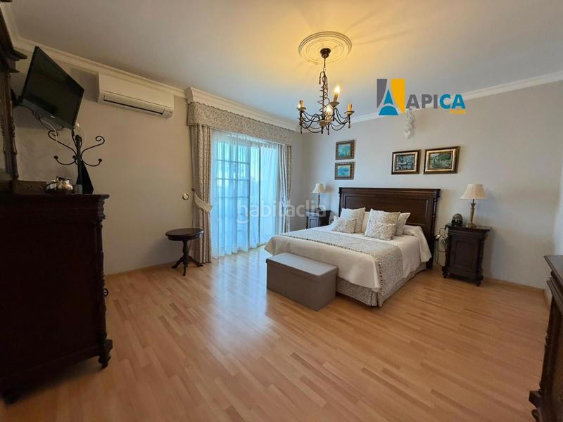 Foto 8b5aa2a6-d052-4f63-9b8f-0272fe628a11. Chalet avec chauffage parking piscine dans Centro-San Felipe-Huerta Fava Línea de la Concepción (La)