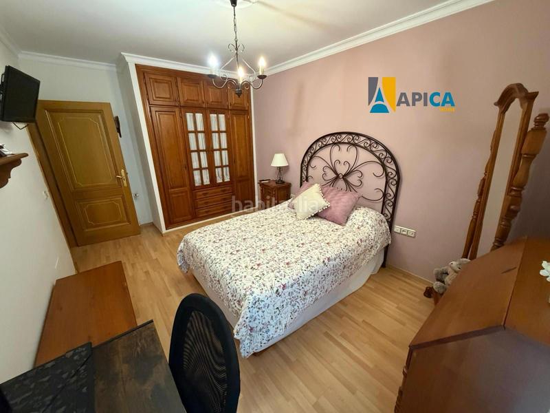 Foto f78777ef-c355-4328-b8da-bf995364eb04. Chalet avec chauffage parking piscine dans Centro-San Felipe-Huerta Fava Línea de la Concepción (La)