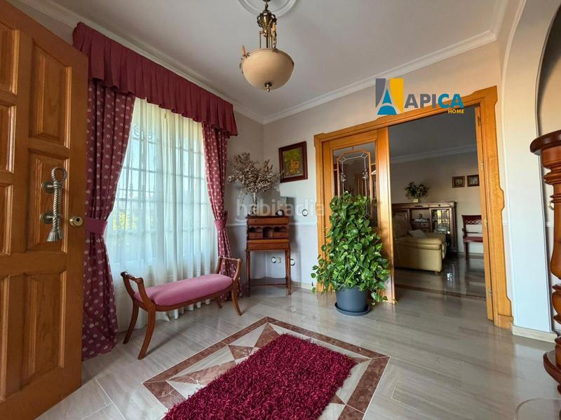 Foto f7cedffa-814d-47c7-8819-872126b96c8e. Chalet avec chauffage parking piscine dans Centro-San Felipe-Huerta Fava Línea de la Concepción (La)