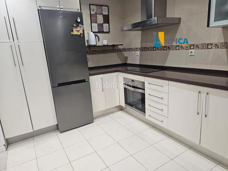 Foto 3ac2c763-8258-4151-b2ec-f80562fa3620. Maison jumelée dans Centro-San Felipe-Huerta Fava Línea de la Concepción (La)