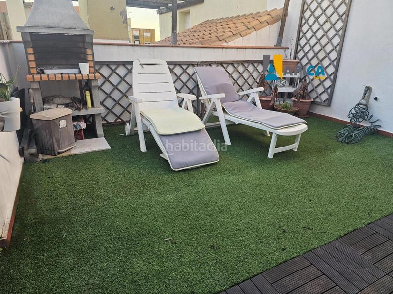 Foto f57b2e2c-d204-418f-8a8c-9d6f4442a330. Maison jumelée dans Centro-San Felipe-Huerta Fava Línea de la Concepción (La)