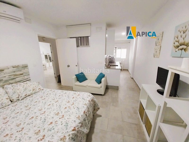 Foto f95d7390-b844-43e2-8d86-ec0213de3a82. Flat in Conil Conil de la Frontera