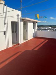 Flat in Barbate. Piso de 2 dormitorios en barbate.
