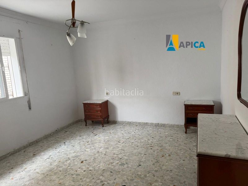 Foto edffb85e-40da-4906-82d0-6a77c2629213. Casa adossada a Núcleo urbano Chiclana de la Frontera