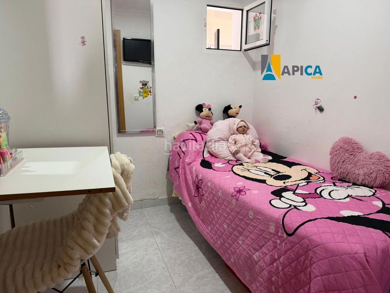 Foto 8e655db6-8c68-42ce-a2ac-e18210e03344. Piso  de 4 dormitorios a 5 min a pie de la playa del carmen en Barbate