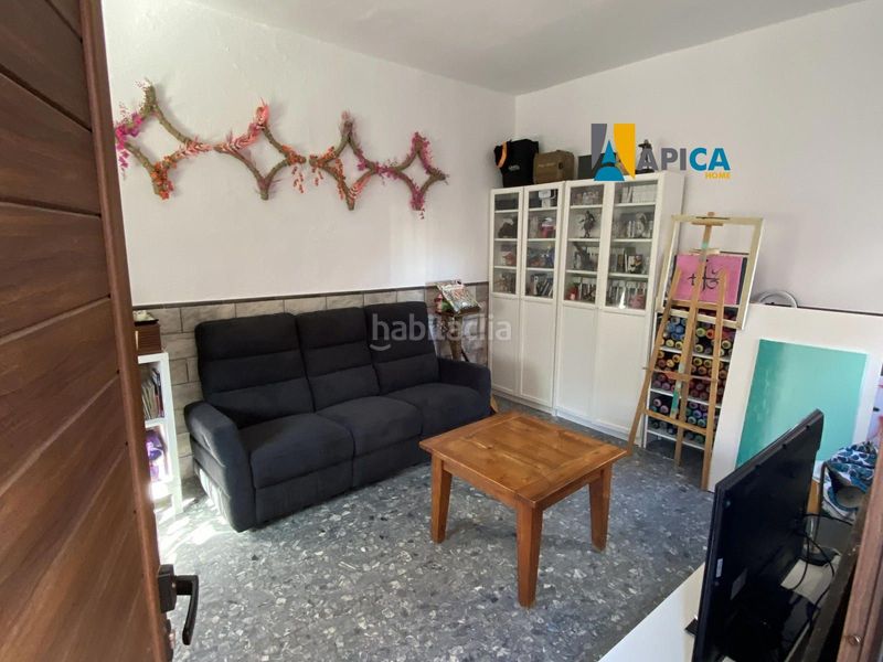 Foto 0dfcb9b7-c6ca-4c61-b043-8aad8e095b71. Casa amb aparcament a Mondejar-Junquillos Línea de la Concepción (La)