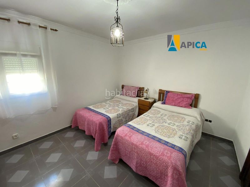 Foto cb65ea87-6cf8-4238-8699-c2f4d96d1a35. Casa amb aparcament a Mondejar-Junquillos Línea de la Concepción (La)