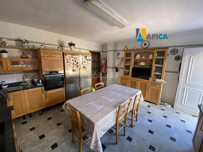 Foto e8865bf4-0976-4dee-9f99-9bd3235eee70. Casa amb aparcament a Mondejar-Junquillos Línea de la Concepción (La)