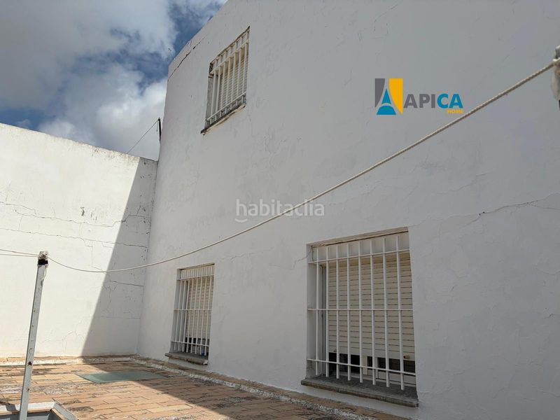 Foto b7ada4a6-8fc6-4508-b64f-6d0df45aca2c. Casa a La Banda - Campo de Fútbol Chiclana de la Frontera