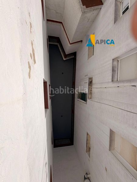 Foto 31d35222-20a8-49a4-a93b-a2d0a4b540bc. Edificio  singular en la zona nueva de Vejer en Vejer de la Frontera