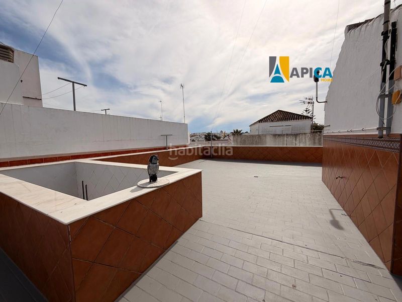 Foto 43d574b9-7952-42c8-9e5b-c1313da3dc21. Edificio  singular en la zona nueva de Vejer en Vejer de la Frontera