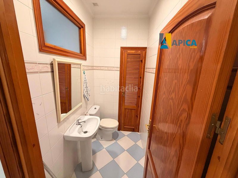 Foto 51723bb3-896d-4b69-9561-00a8c842993b. Edificio  singular en la zona nueva de Vejer en Vejer de la Frontera