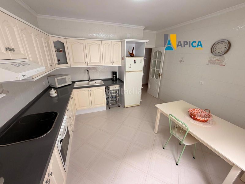 Foto 9ae4fb8d-694e-4eb1-8f4e-d31cddcbf6e1. Edificio  singular en la zona nueva de Vejer en Vejer de la Frontera
