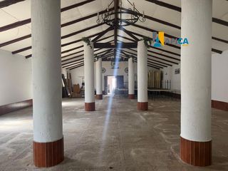 Chalet in Pelagatos - Pago del Humo. Oportunidad para inversores! nave con parcela en el pago del hum