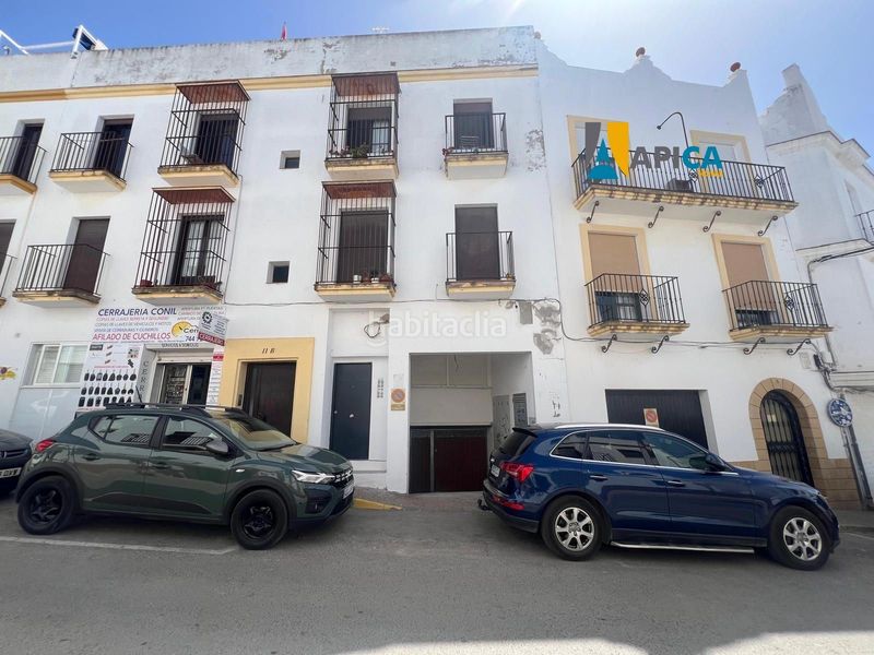 Foto 6cca7caa-8d78-4a66-a8e2-e8a72dd0d6c4. Aparcament cotxe a Conil Conil de la Frontera