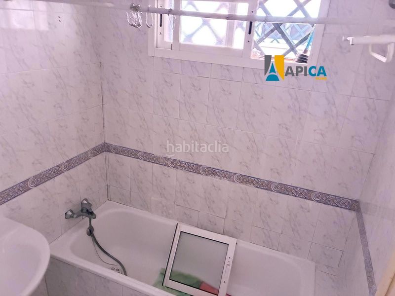 Foto d78419f0-fa7e-4534-a276-cf00a751794a. Pis amb aparcament piscina a San García Algeciras