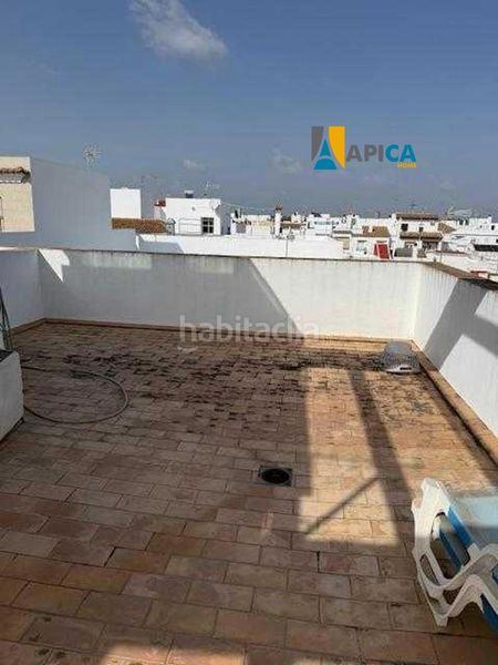 Foto f0c4b8c9-6887-4d89-b0d7-5af28ff89c87. Pis a Barbate Barbate