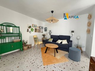 Casa en La Banda - Campo de Fútbol. Casa con patio en planta baja en el arenal, chiclana!