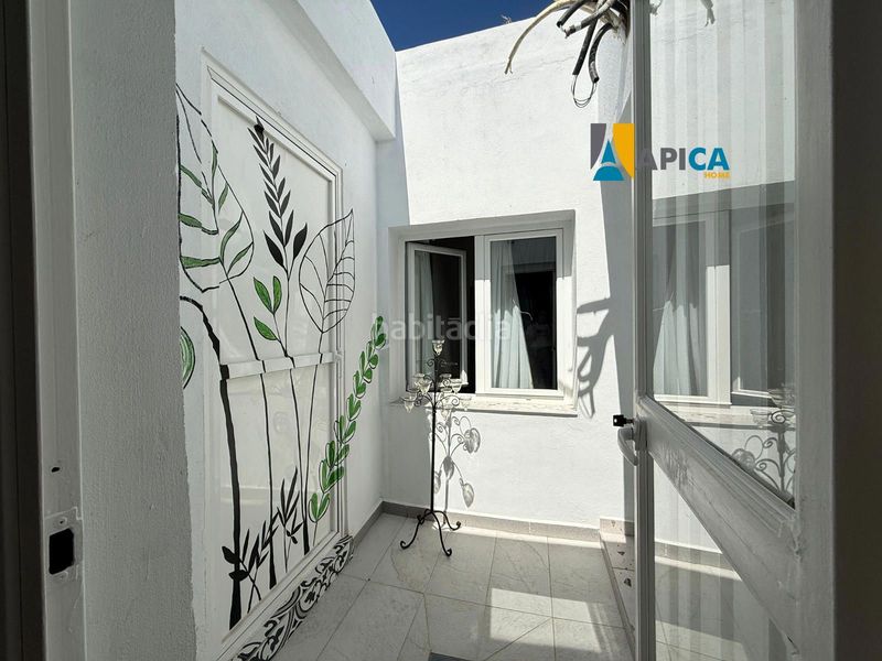 Foto abb18223-b666-4028-8a91-d09f6c0d5b43. Casa a La Banda - Campo de Fútbol Chiclana de la Frontera