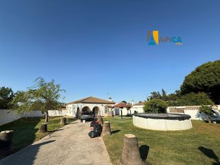 Chalet à Los Franceses - La Vega. Espectacular chalet en la dehesilla! con piscina, barbacoa y luz
